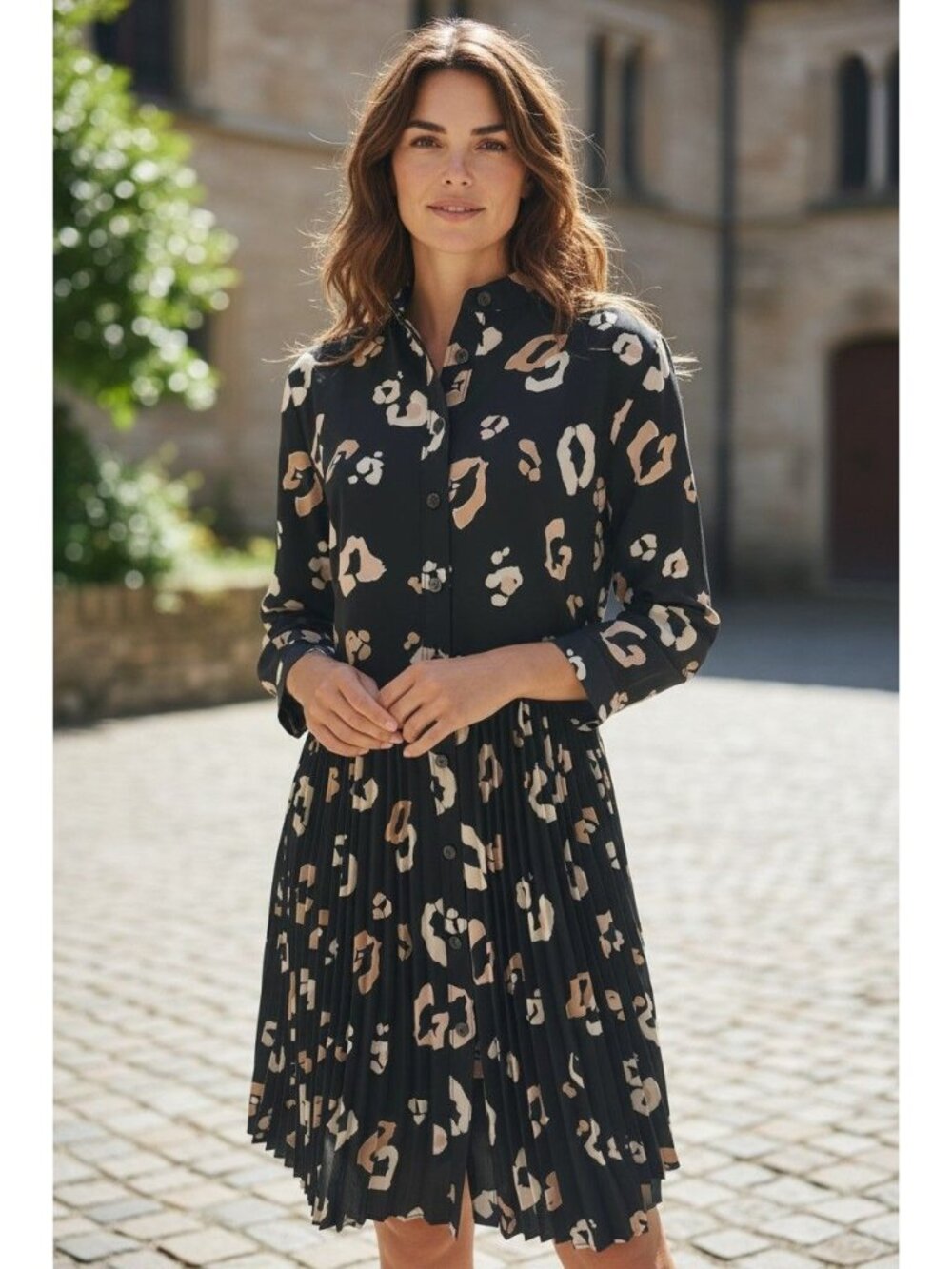 Ann Taylor Black Printed Pleated Dress 3/4 Sleeves Size L All-Season Party